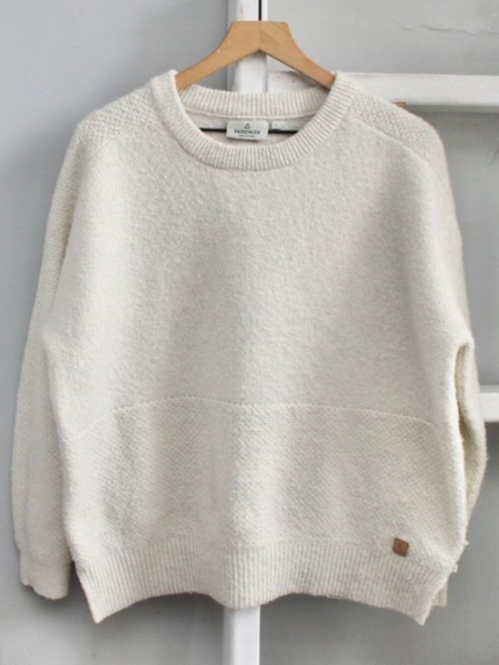 Passenger Women's Cove Recycled Knitted Jumper Sweater in Off White Size Large